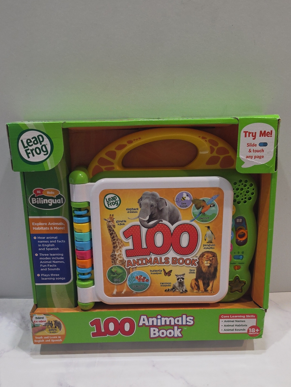 100 Animals Book - Green and Yellow Kids Toy